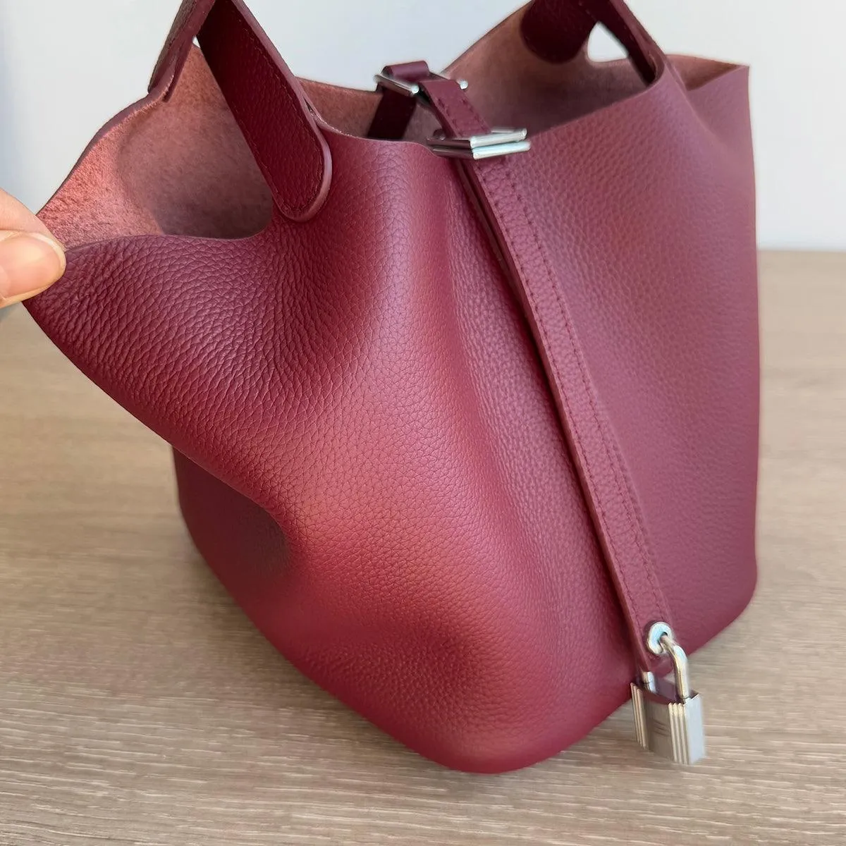 Alexel Genuine Leather handbag Women Leather Bucket Bag, Top Handle Purse, Luxury Bag, Designer Bag, Gift for Her