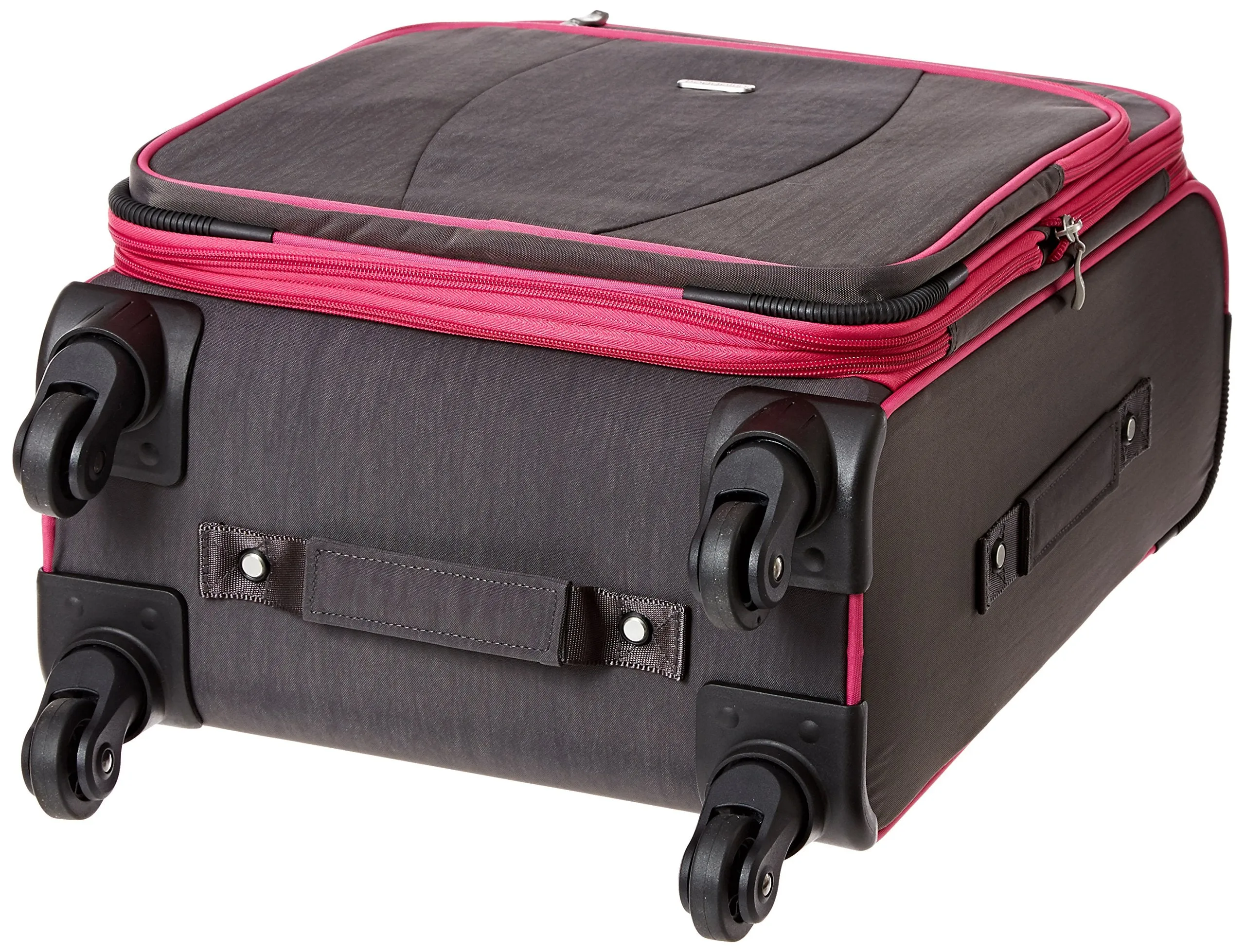 Baggallini Getaway Roller Carry-On Luggage