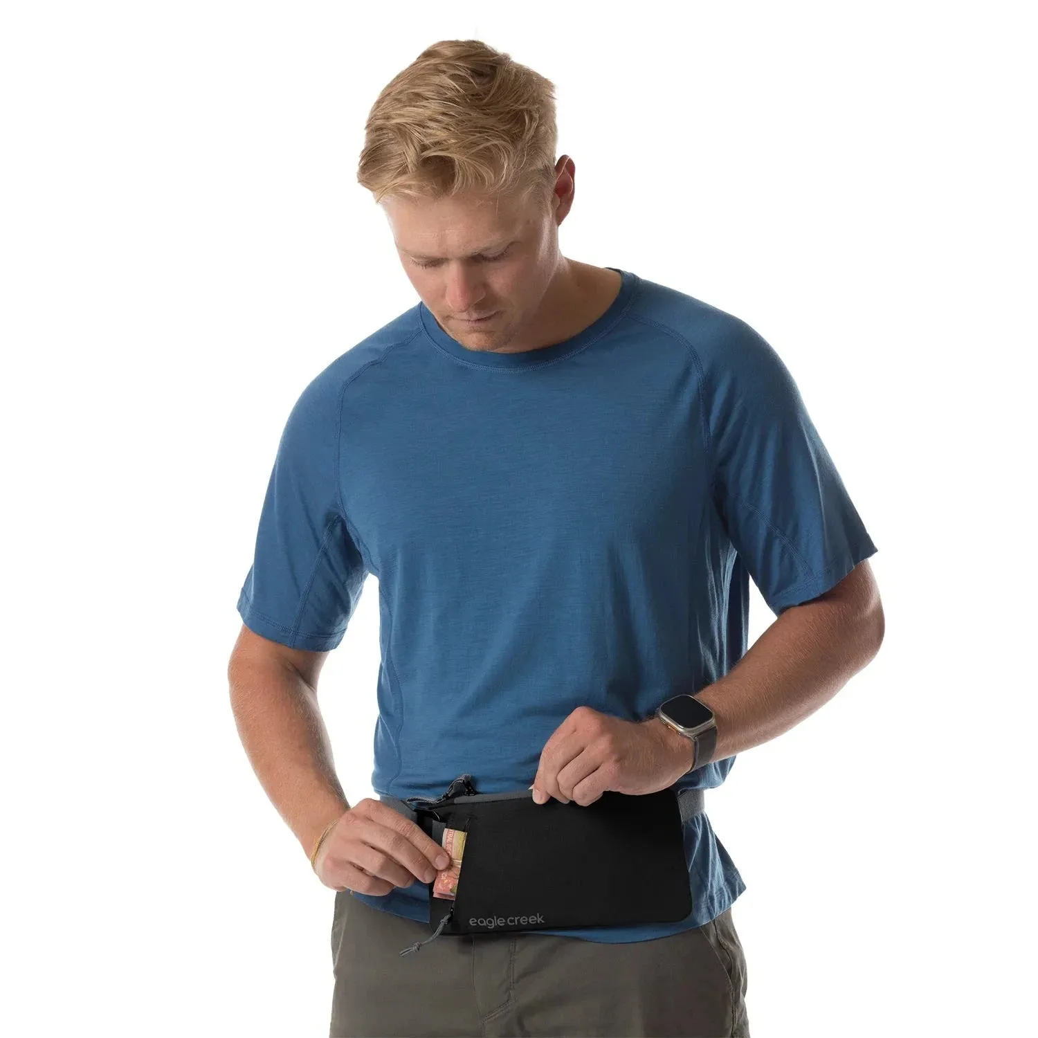 Eagle Creek Stash RFID Sling Bag