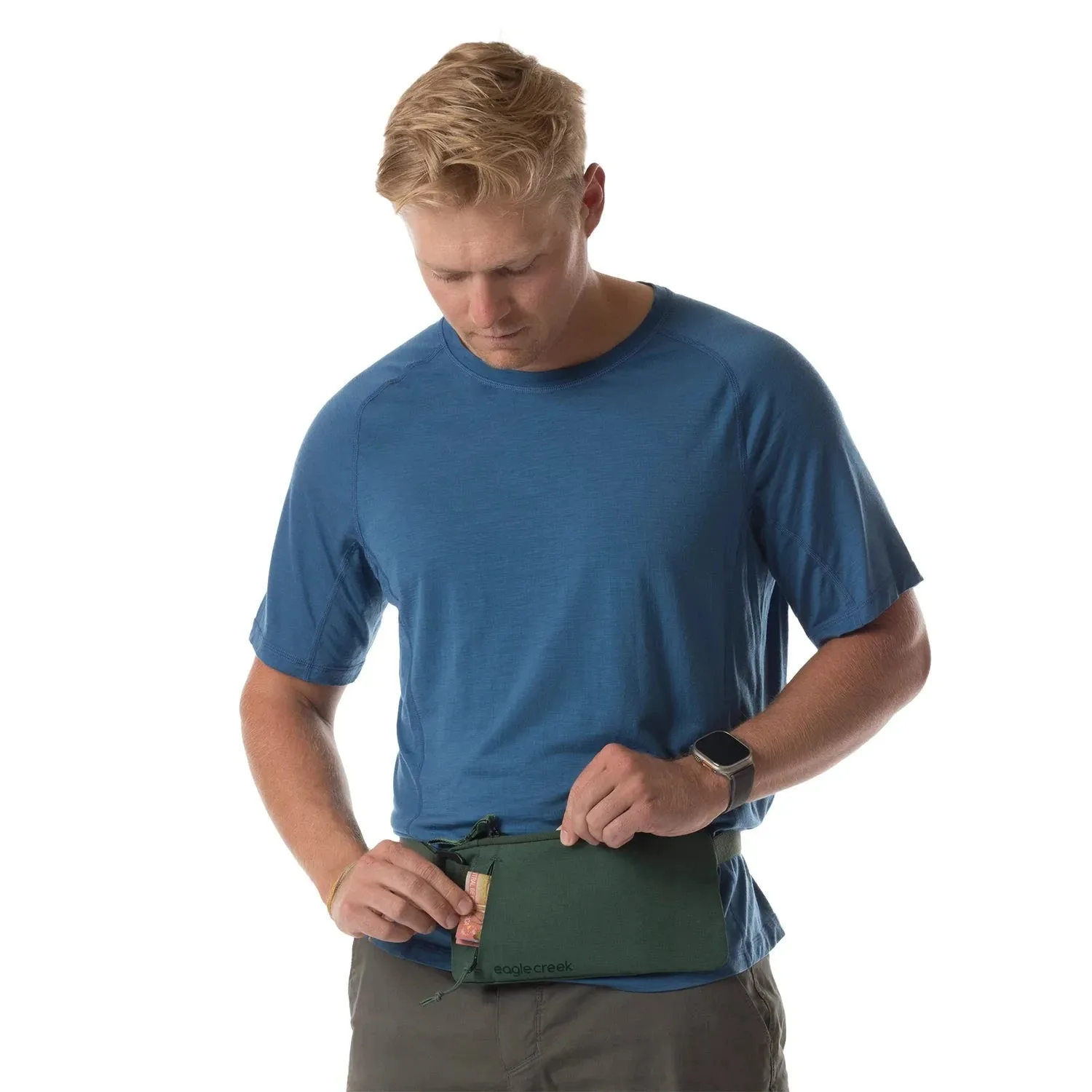 Eagle Creek Stash RFID Sling Bag
