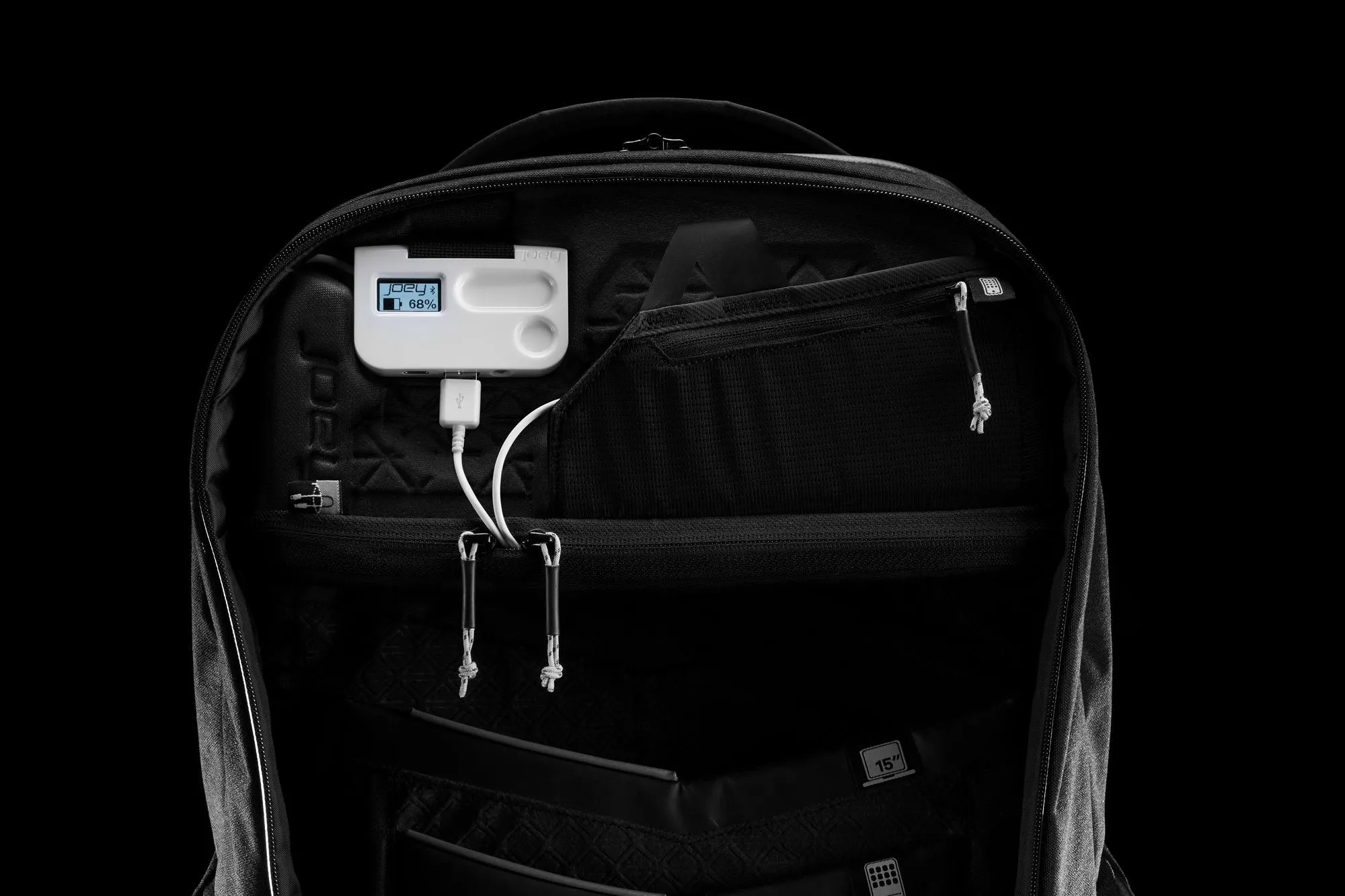 Kathmandu Connect Smart Pack