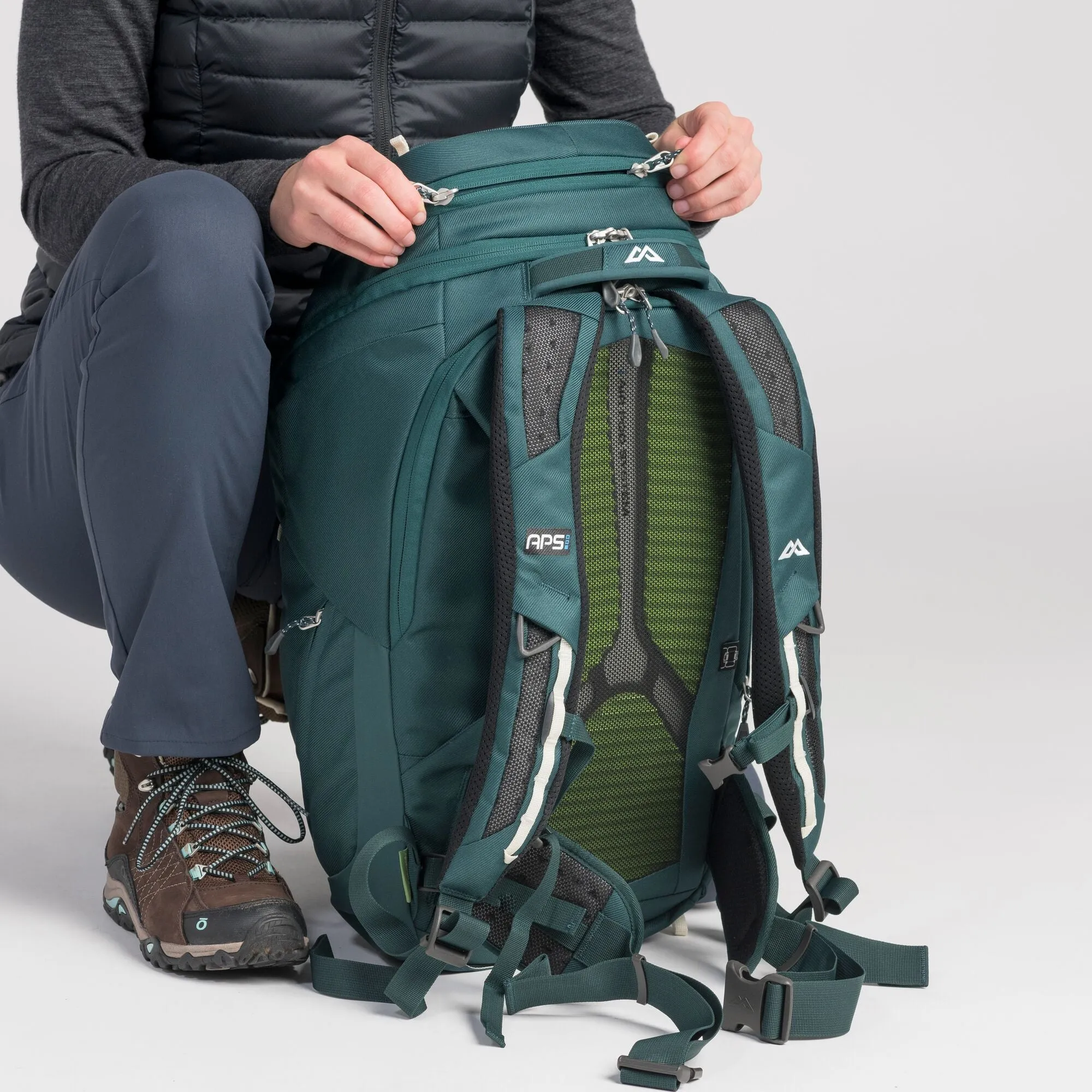 Kathmandu Transfer Pack v3