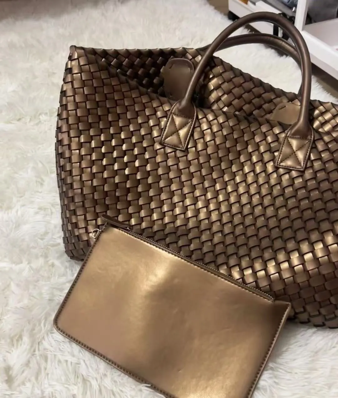 Large Handwoven Vegan Leather Tote/Weekend Bag in Onyx I Trendy Boutique Style ! Handmade Gift for Her