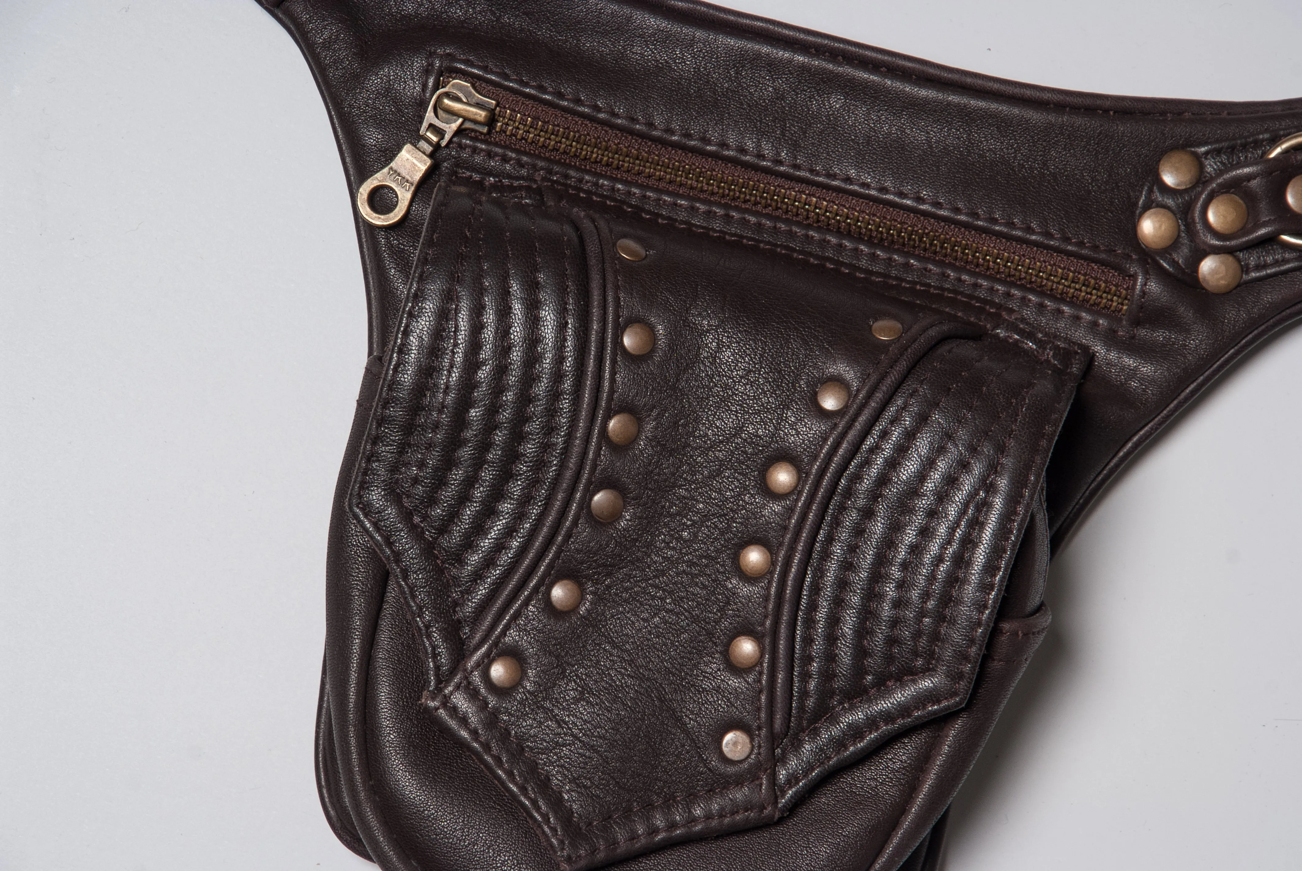 Leather Trapp Belt  -  Falcon Brown