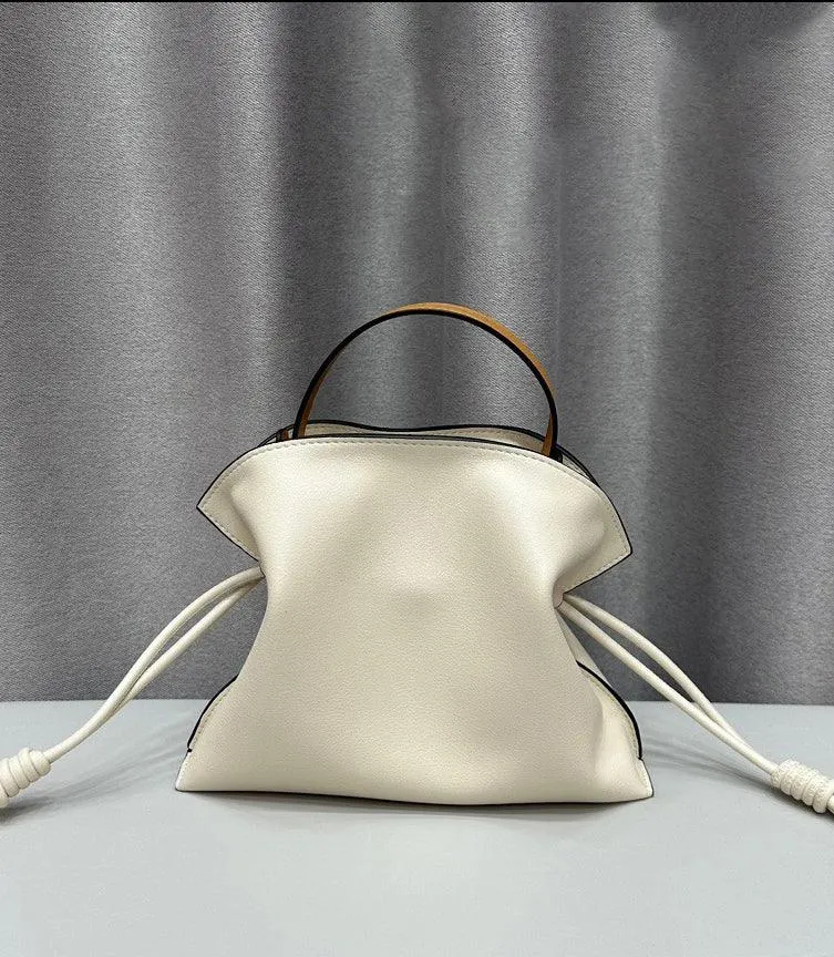 Luxurious Minimalist Soft Calfskin Bucket Bag | Shoulder Bag and Crossbody Bag for Women with Drawstring Closure