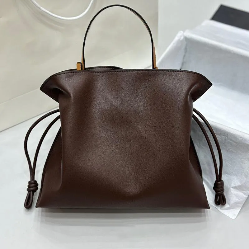 Luxurious Minimalist Soft Calfskin Bucket Bag | Shoulder Bag and Crossbody Bag for Women with Drawstring Closure