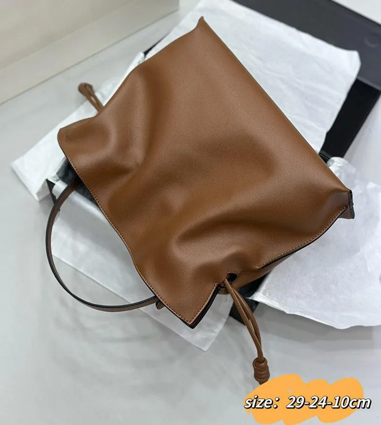 Luxurious Minimalist Soft Calfskin Bucket Bag | Shoulder Bag and Crossbody Bag for Women with Drawstring Closure