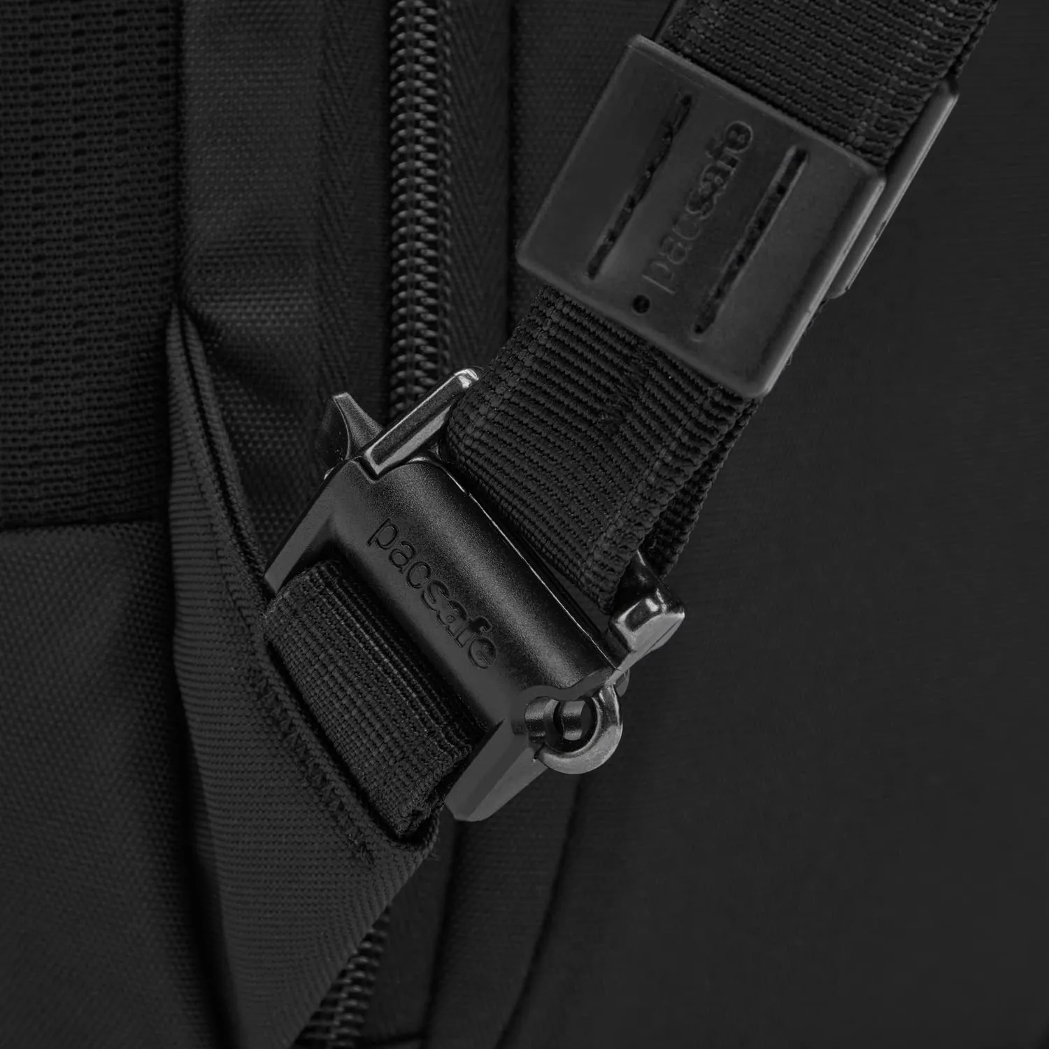 Pacsafe Venturesafe Exp35 Travel Backpack