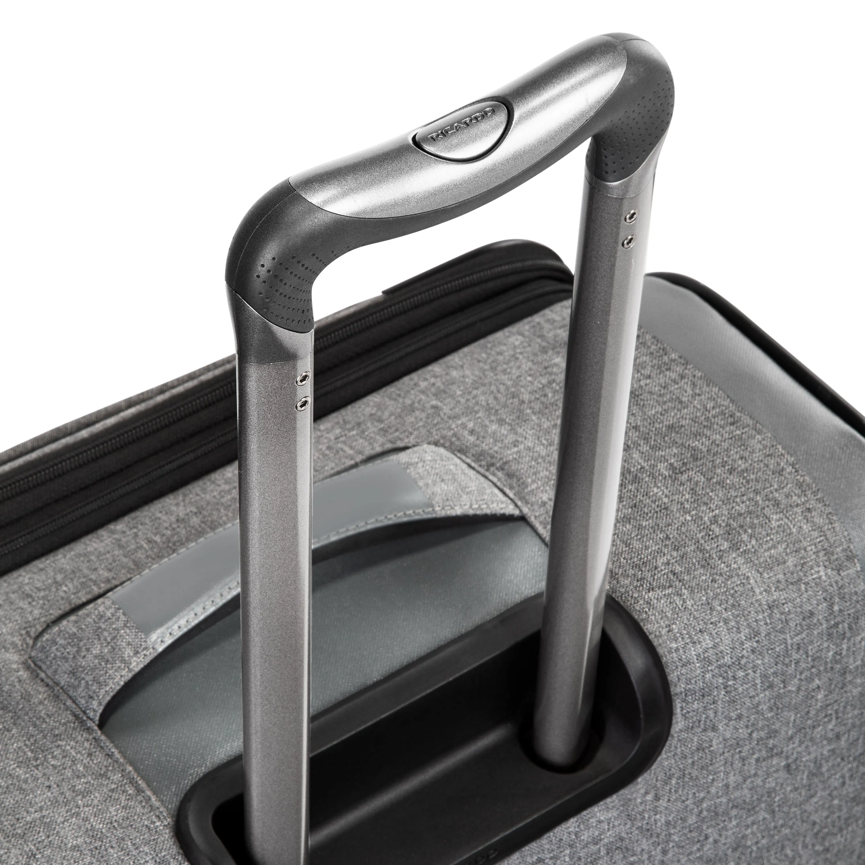 Ricardo Beverly Hills Malibu Bay 3.0 Spinner Luggage