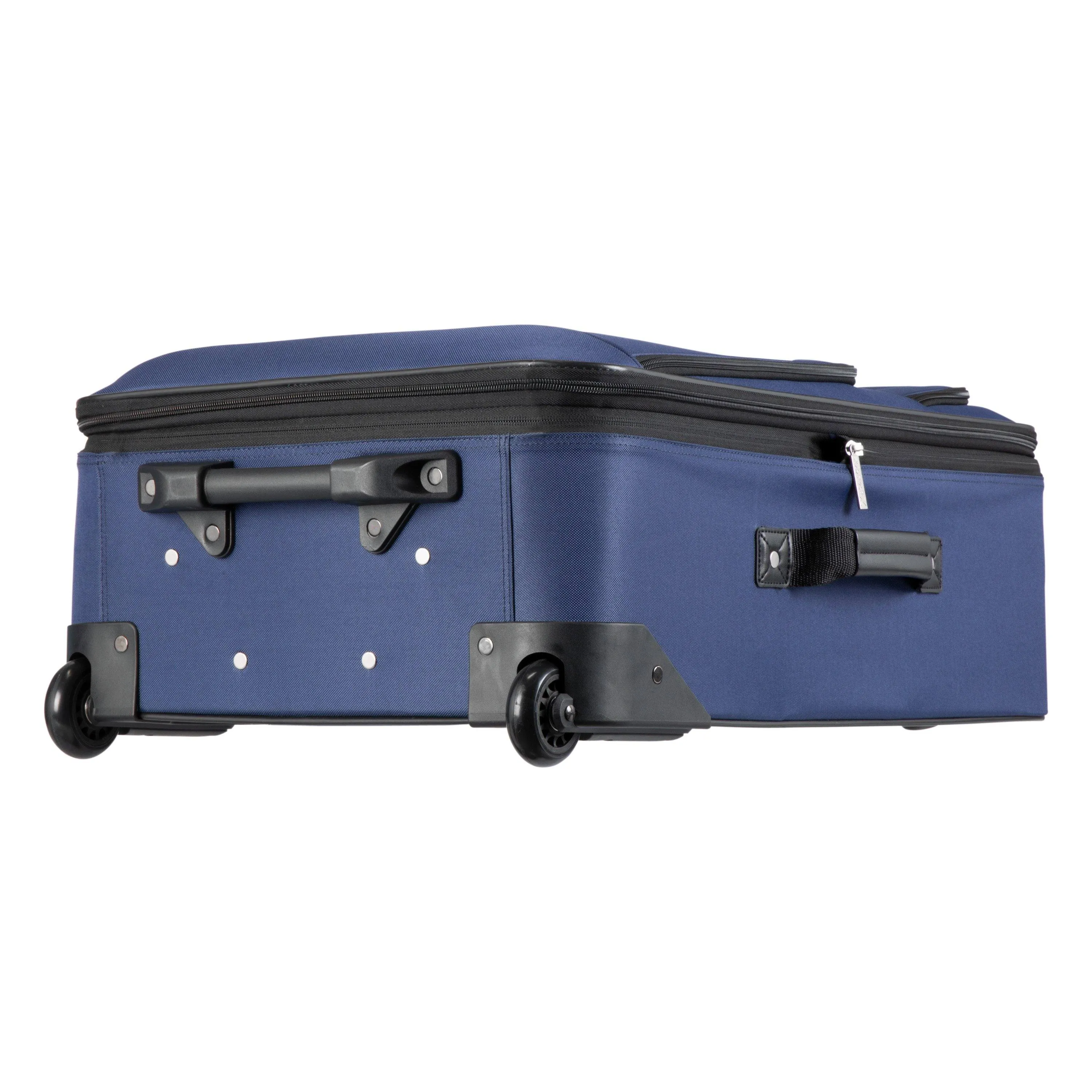 Skyway Softside 25" 4-Wheel Medium Luggage