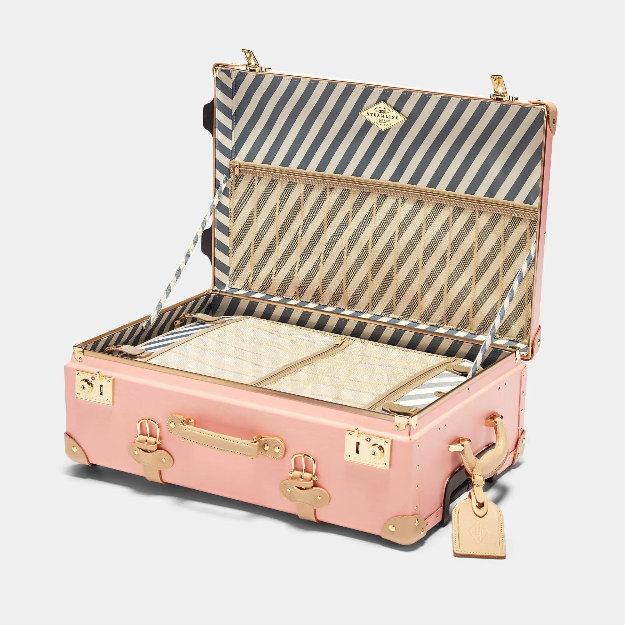 The Correspondent - Pink Stowaway