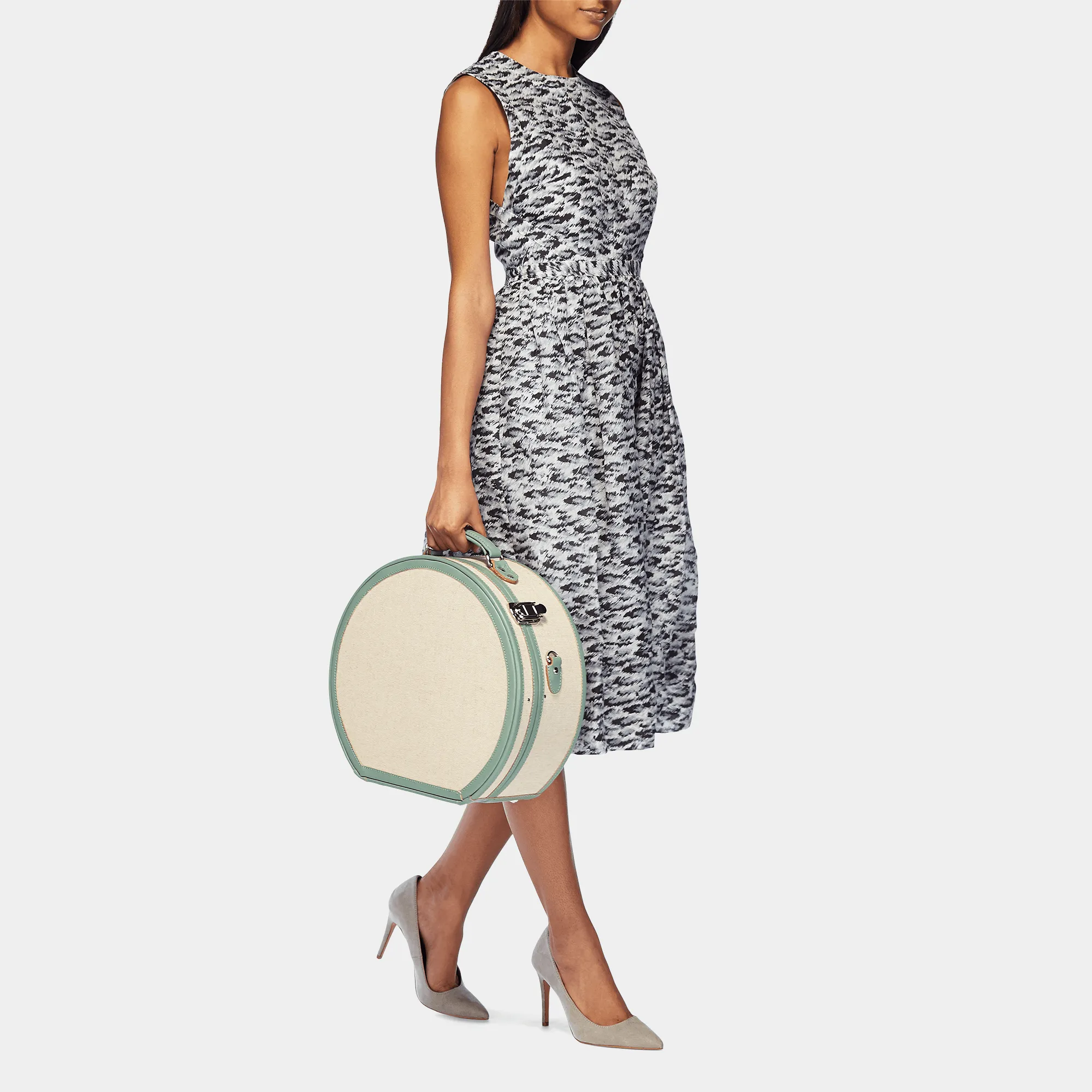 The Editor - Sea Green Hatbox Large