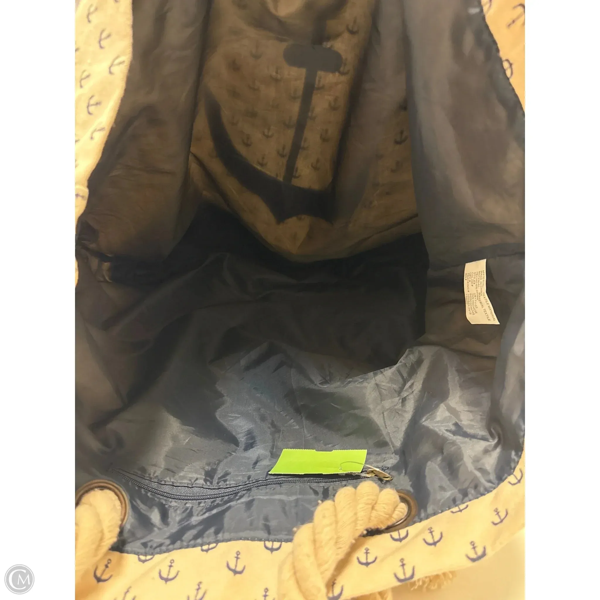Tote By Clothes Mentor, Size: Large