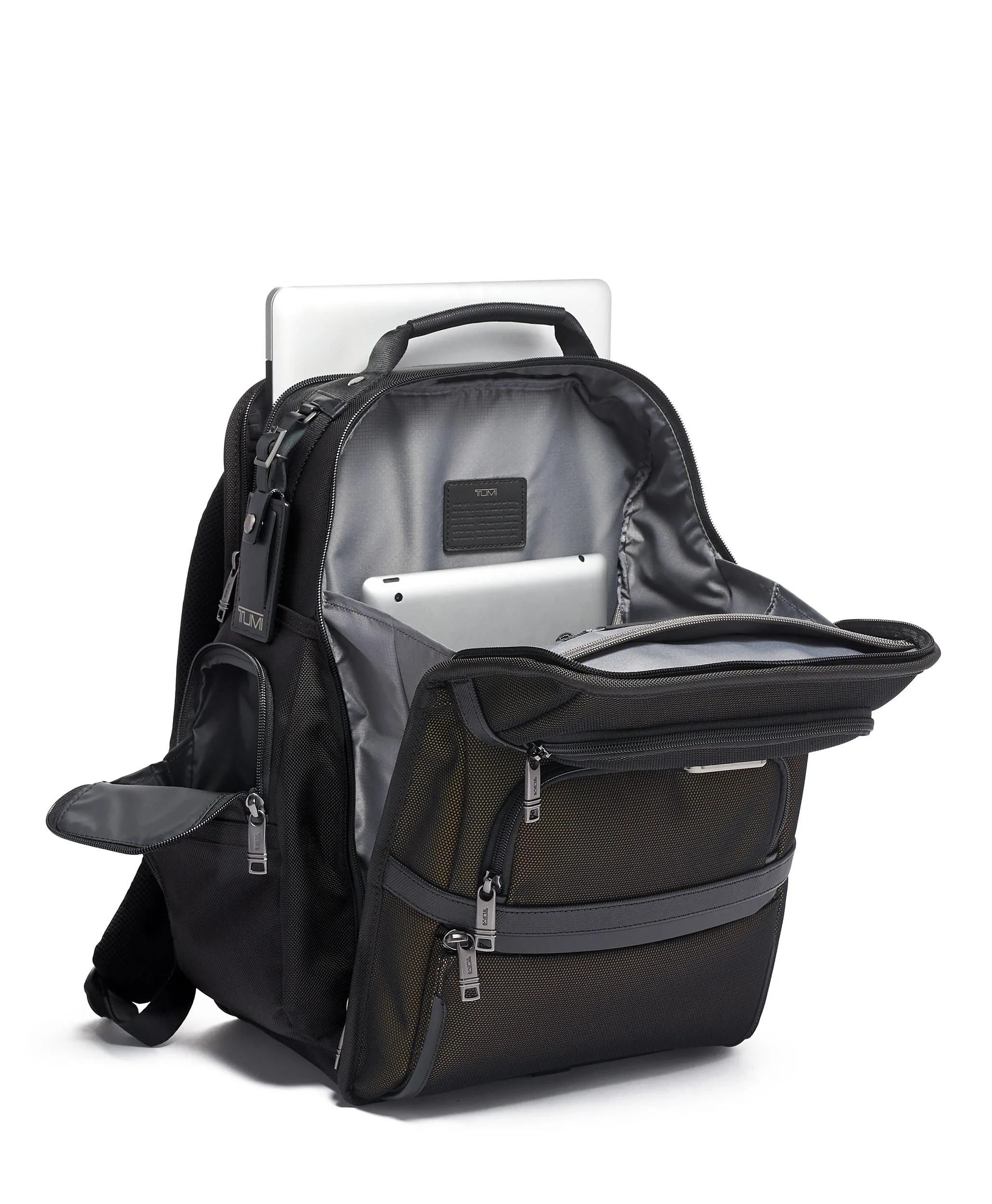 TUMI Alpha Brief Pack
