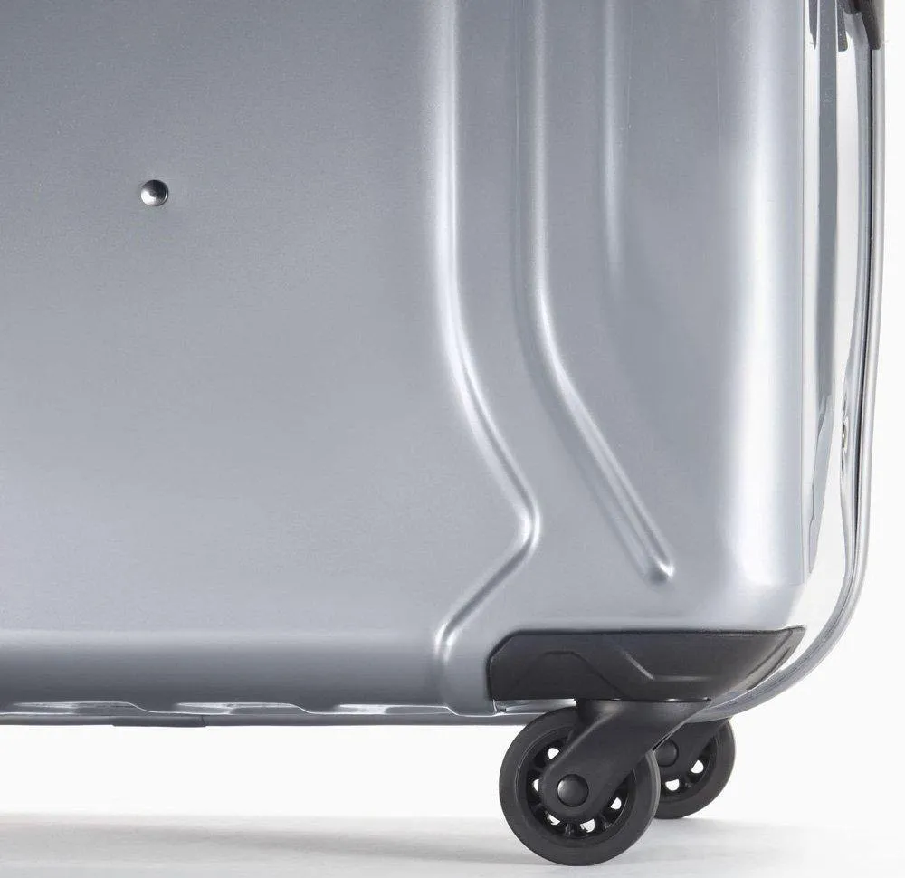 ZERO Halliburton Air II 26" 4-Wheel Medium Luggage