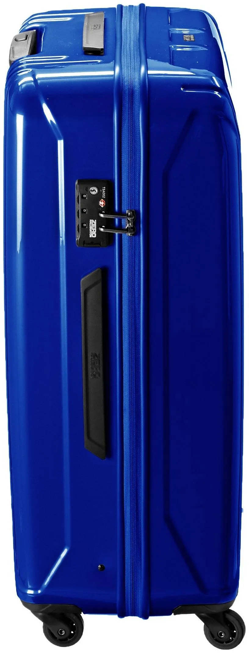 ZERO Halliburton Air II 26" 4-Wheel Medium Luggage