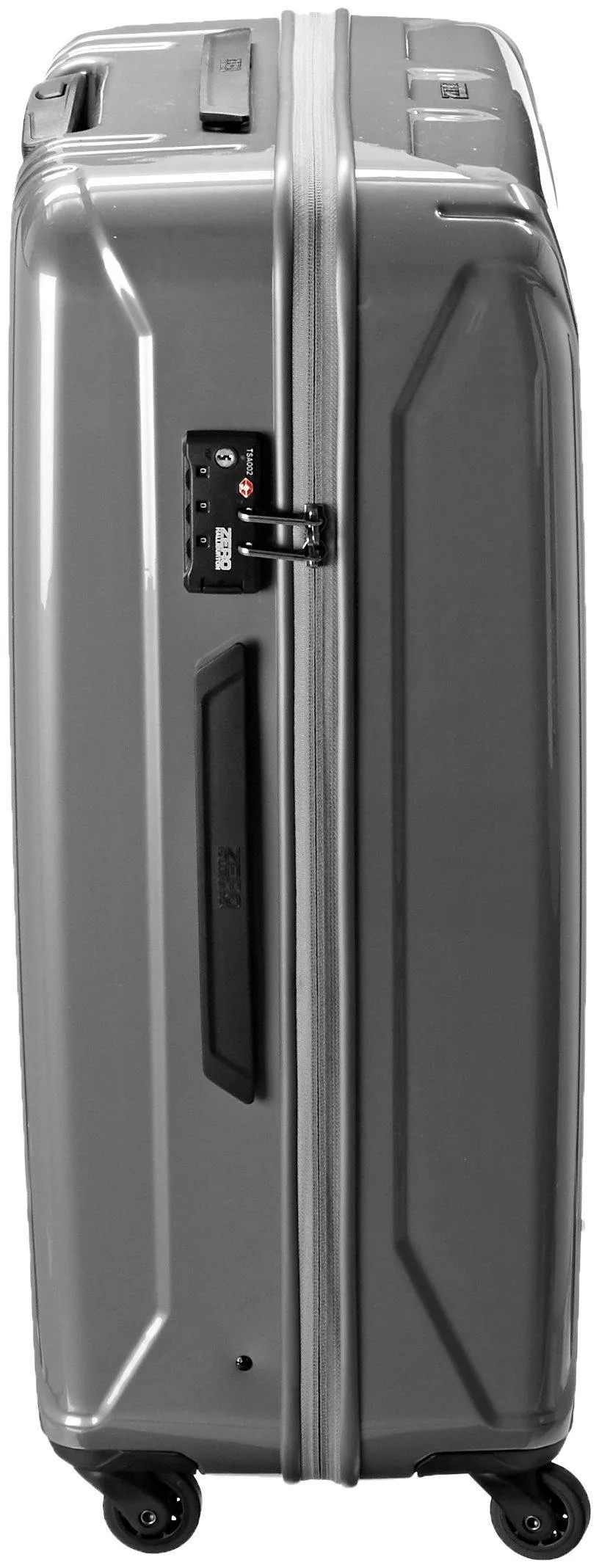 ZERO Halliburton Air II 26" 4-Wheel Medium Luggage