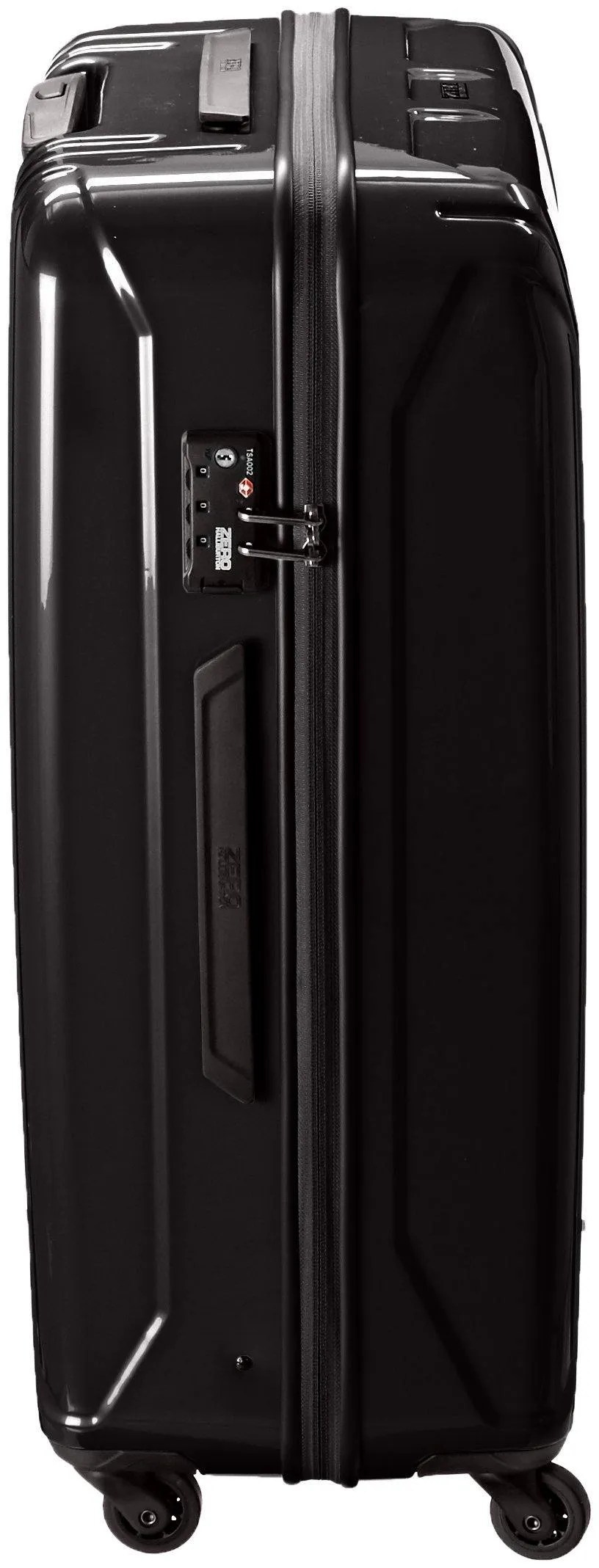ZERO Halliburton Air II 26" 4-Wheel Medium Luggage